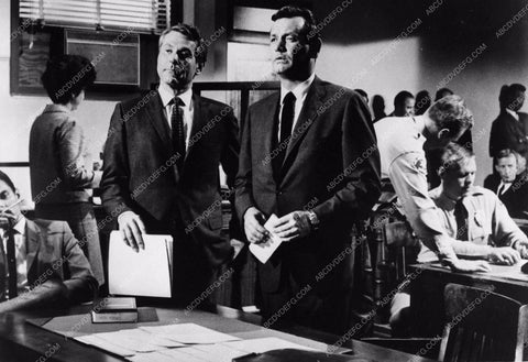 Sam Wanamaker David Janssen film Warning Shot 2879-27