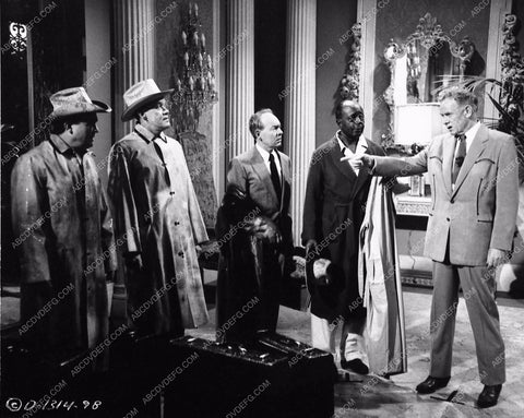 Dub Taylor Charles Bickford film You Can't Run Away from It 2892-05