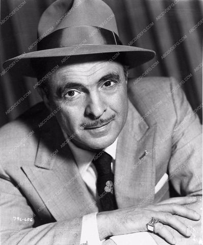 Sam Levene portrait 2936-17