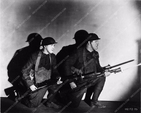Laurel and Hardy Pack Up Your Trouble 2936-21