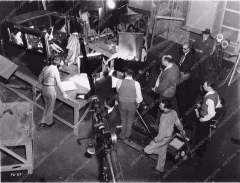Melvyn Douglass behind the scenes RKO Studios 2949-29