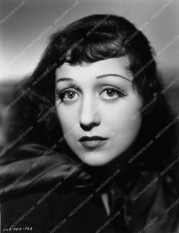 Frances Drake portrait 2957-05