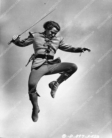 Louis Hayward sword fighting film The Black Arrow 2996-10