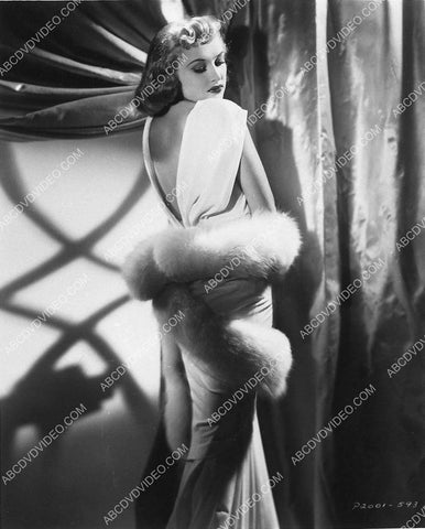 beautiful Betty Grable portrait 3030-05