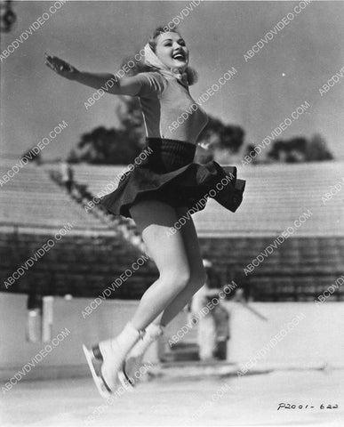 athletic Betty Grable does some ice skating 3030-27