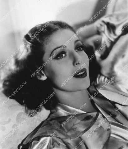 beautiful Loretta Young portrait 3040-03