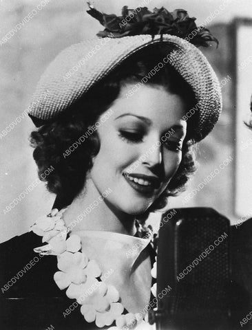 Loretta Young at the microphone 3040-04