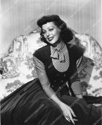 Loretta Young portrait 3040-06