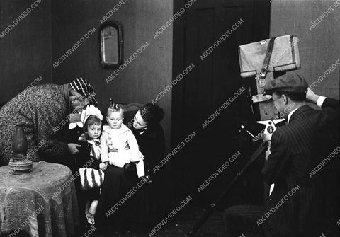 Pauline Stark unidentified 1915 silent film behind the scenes w camera & equip 3043-07