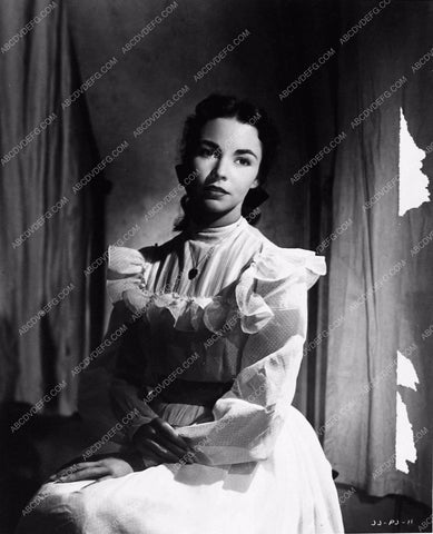 Jennifer Jones 3049-17