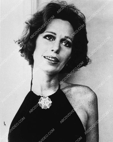 dark haired Sally Kellerman portrait 3051-13