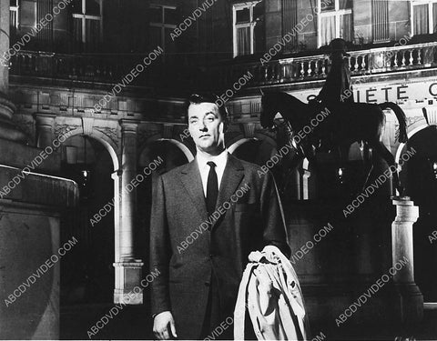 cool Robert Mitchum film Foreign Intrigue 3098-34