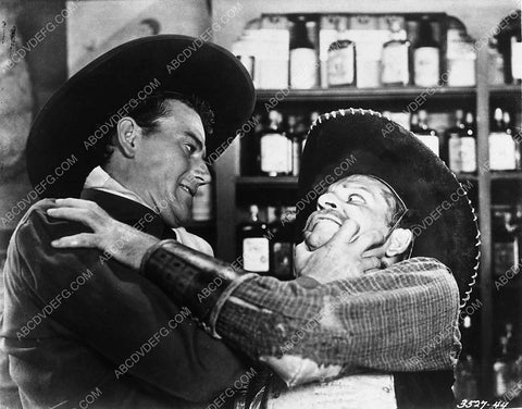 John Wayne film Westward Ho 3111-35
