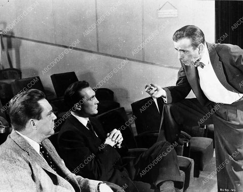 Edmond O'Brien Humphrey Bogart film The Barefoot Contessa 3130-24