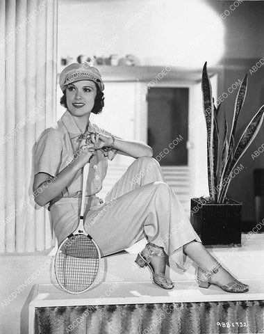 Eleanor Powell ready for badminton 3144-04