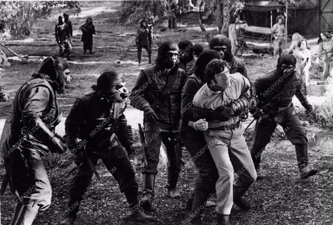 Claude Akins sci-fi film Battle for the Planet of the Apes 3199-24
