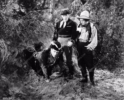 Moe Larry and Curly The Three Stooges western 3239-16