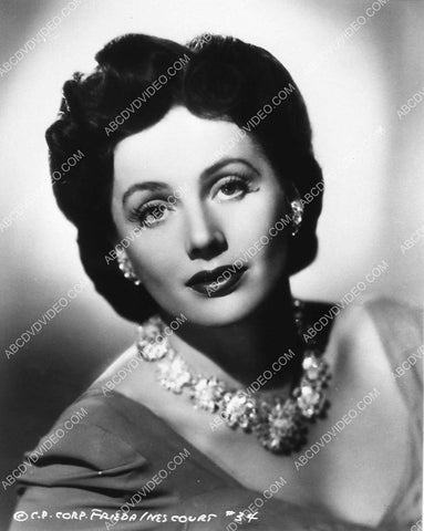 Frieda Inescourt portrait 3262-05