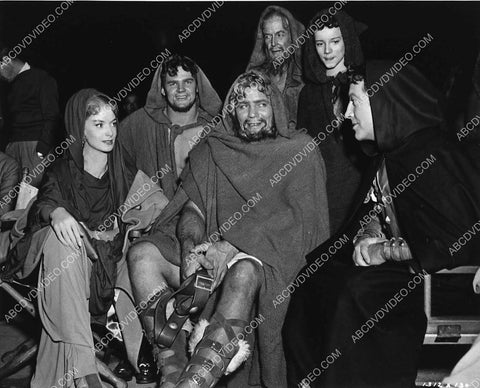 candid Deborah Kerr Robert Taylor and cast members on set film Quo Vadis 3262-21