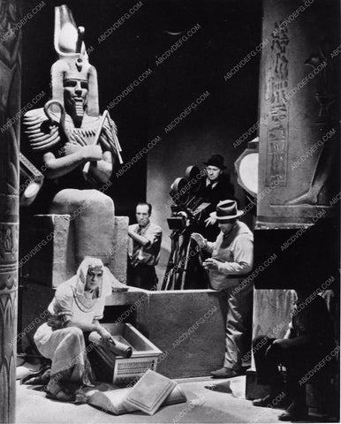 behind the scenes Boris Karloff The Mummy 3266-04
