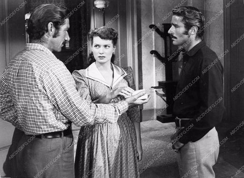 Richard Boone Maureen O'Hara Peter Lawford film Kangaroo 3293-36