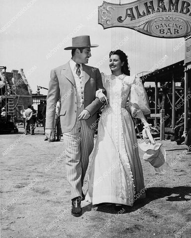 John Hodiak Cyd Charisse film The Harvey Girls 3308-36