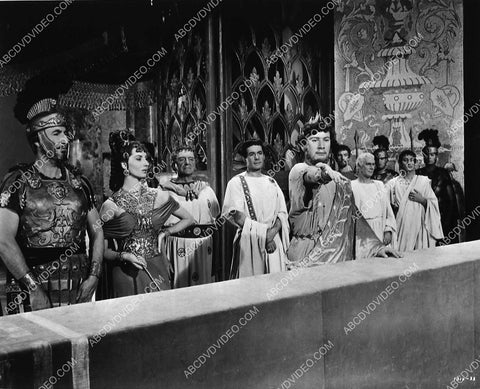 Patricia Laffan Peter Ustinov Robert Taylor film Quo Vadis 3341-09