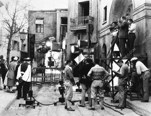 MGM Studios backlot w camera director Tod Browning silent film The Show 3363-29