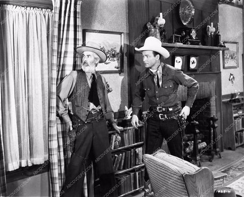 Roy Rogers Gabby Hayes film Under Nevada Skies 3368-07