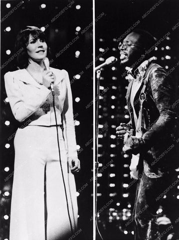 Helen Reddy 3373-06