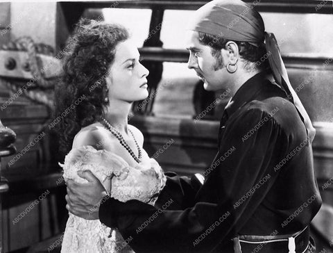 Maureen O'Hara Tyrone Power film The Black Swan 3388-04