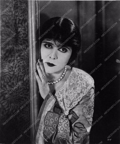 Theda Bara sielnt film Unchastened Woman 3389-29