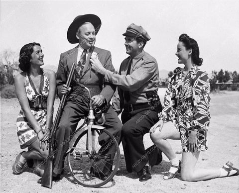 Jack Benny on bicycle behind the scenes 3402-31
