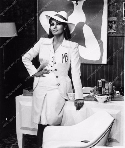 Raquel Welch 3515-12
