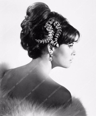 Raquel Welch 3515-14