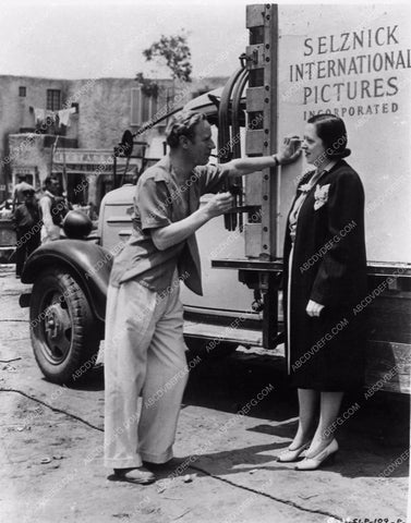 Leslie Howard 3515-24