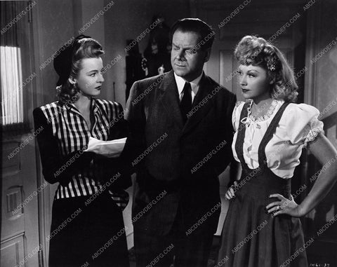 Dale Evans Al Pearce film scene Hitchhike to Happiness 3528-27