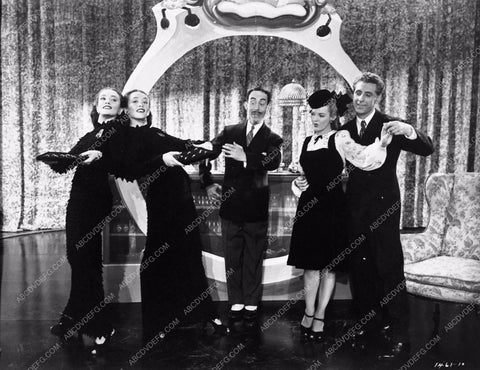 Dale Evans Lynn & Jeanne Romer Twins film Hitchhike to Happiness 3528-30