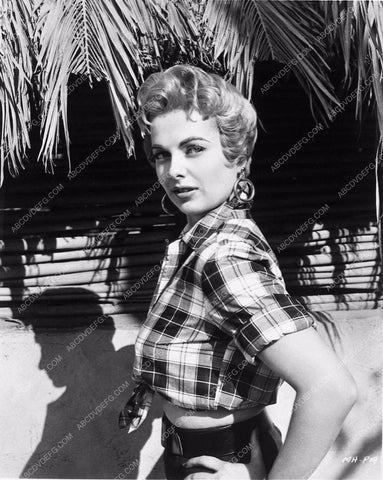 Martha Hyer sultry 3544-27