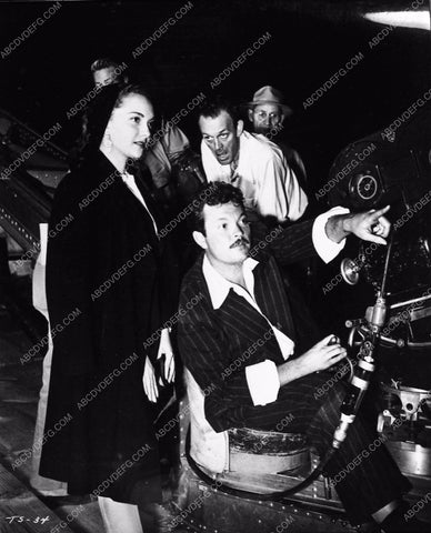Orson Welles Lilian Moliere behind the scenes The Stranger 3573-21