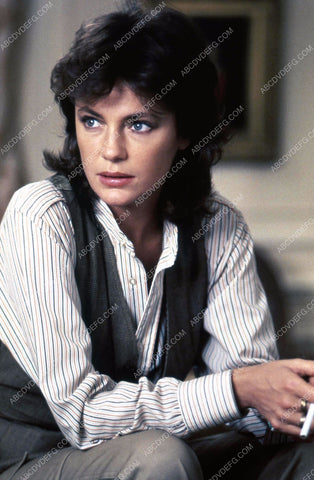 Jacqueline Bisset pic 35m-855