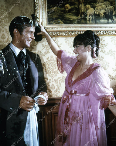 Robert Conrad gets champagne on his head TV The Wild Wild West 35m-10044