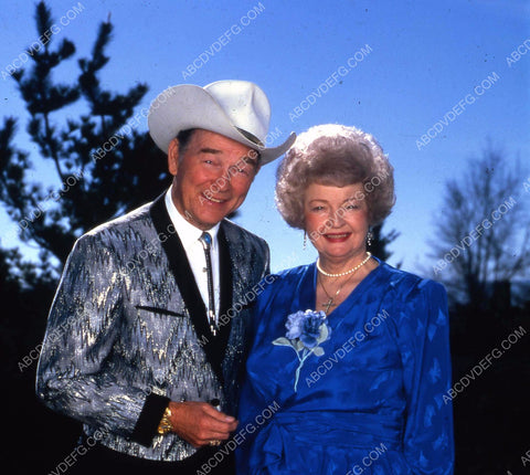 Roy Rogers Dale Evans portrait 35m-11030
