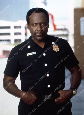 Richard Roundtree TV Rescue 77 35m-11162