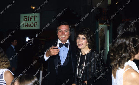 Peter Marshall at event withhis wife maybe 35m-11230