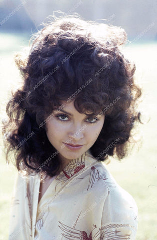 pretty Victoria Principal 35m-11246