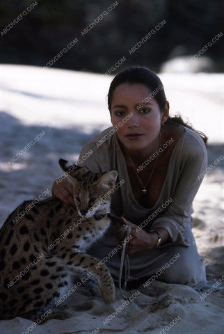 Barbara Carrera and a baby cheetah maybe 35m-1126