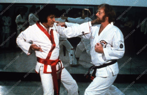 Elvis Presley karate workout 35m-11313