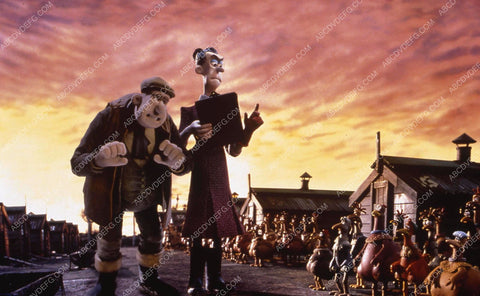 stop motion animation characters film Chicken Run 35m-12105