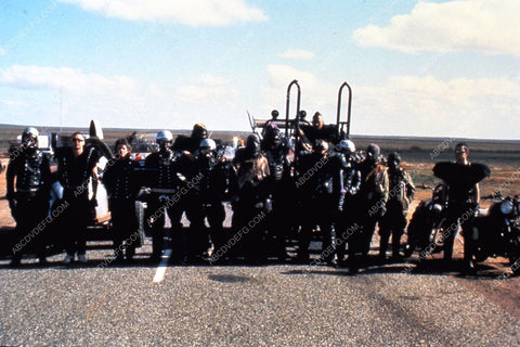the bad guys film The Road Warrior 35m-1277